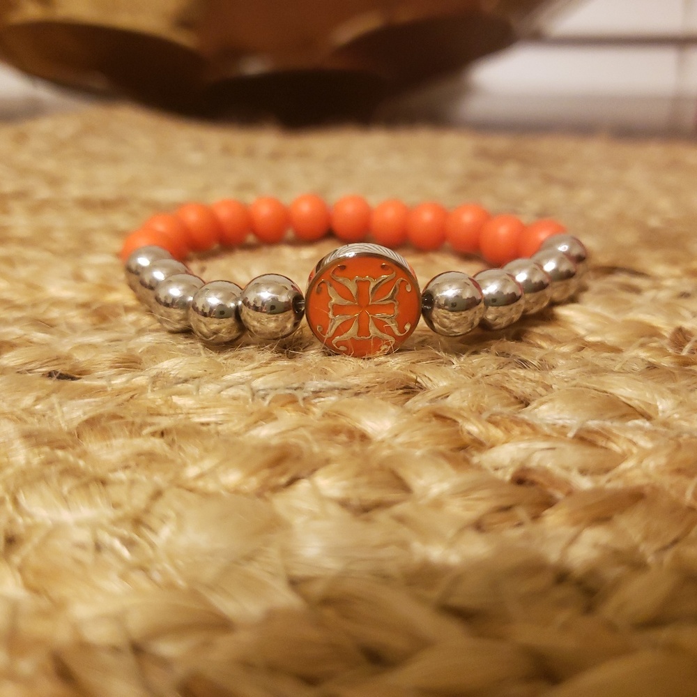 Neon Orange Melanie